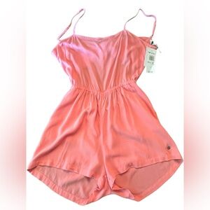 NWT- Roxy Coral Romper in Women’s Size Small